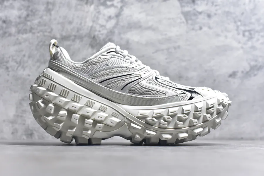 Balenciaga Defender Low Top White
