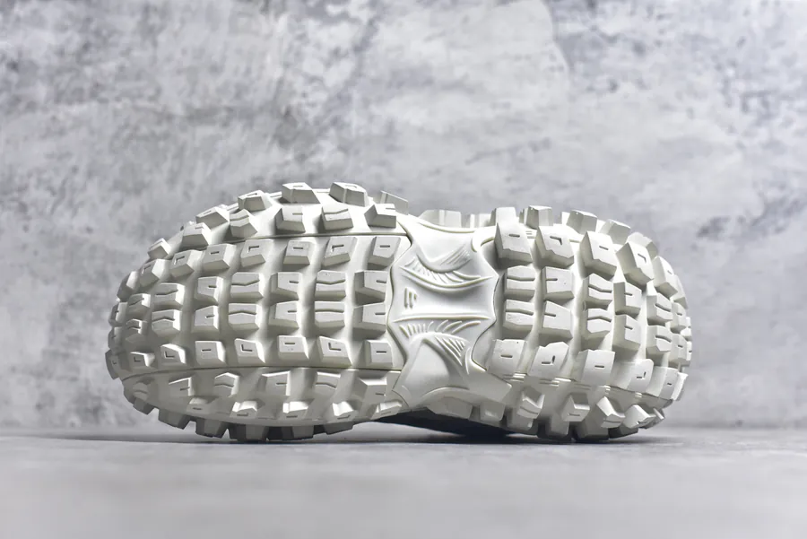 Balenciaga Defender Low Top White