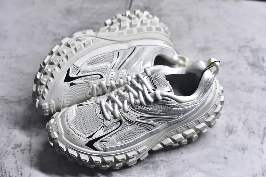 Balenciaga Defender Low Top White