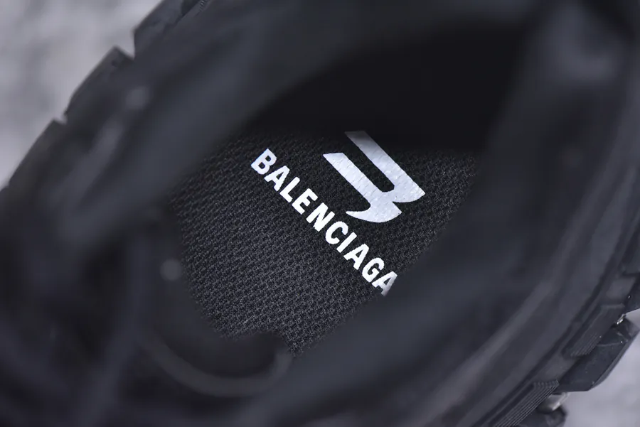 Balenciaga Defender Low Top White