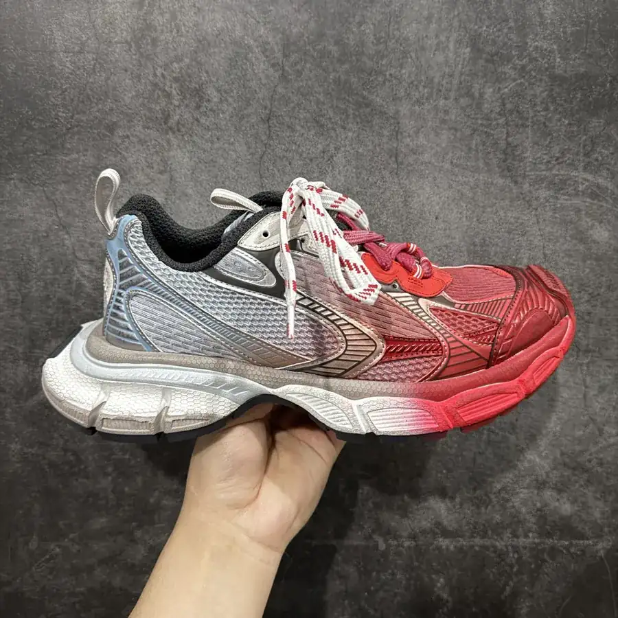 BALENCIAGA 3XL Sneakers Vintage Style