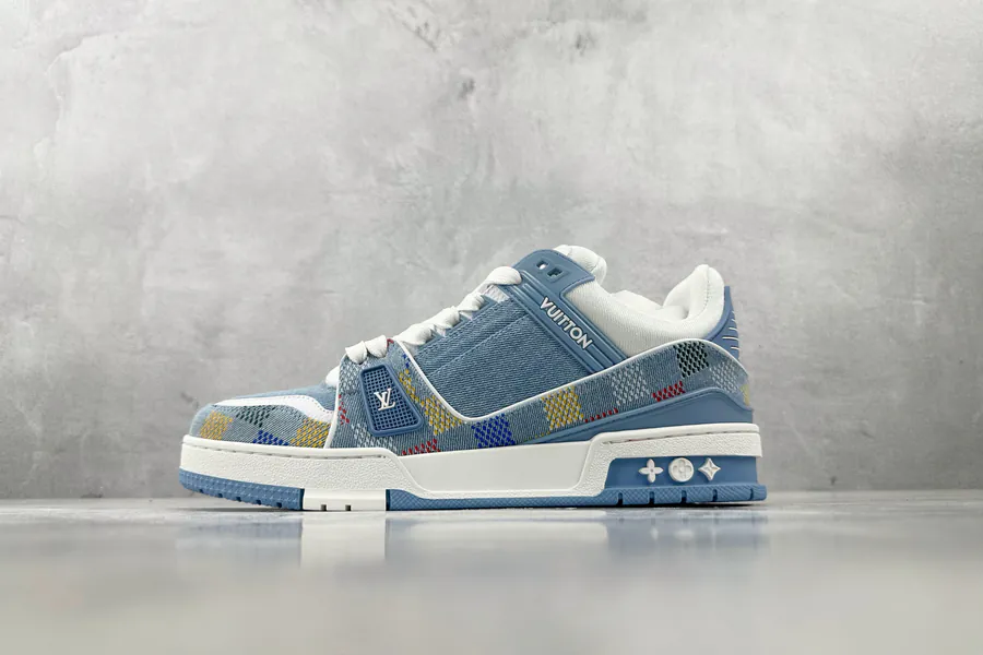 LOUIS VUITTON Trainer Blue