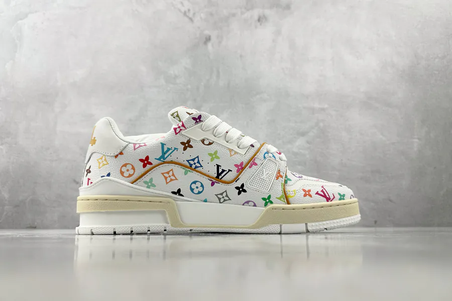 LOUIS VUITTON Trainer White