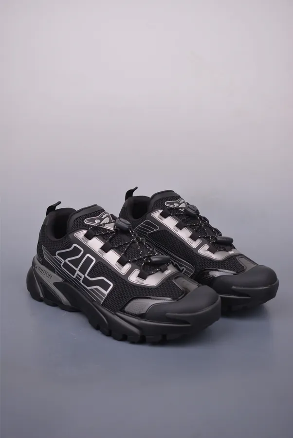 LV Runner Tatic Sneaker Premium Quality with Original Design