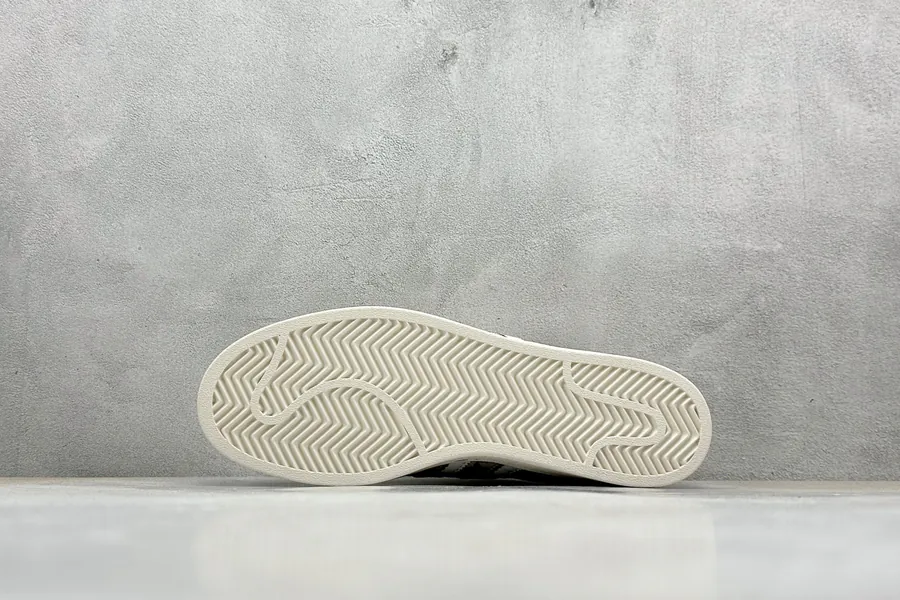 AD Originals Superstar x Louis Vuitton White Yellow
