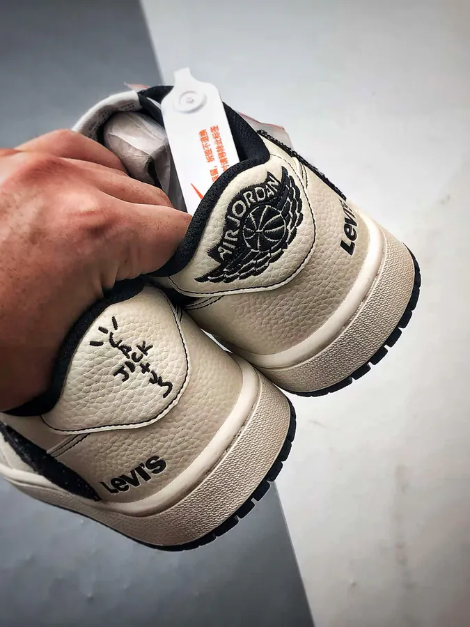 Air Jordan 1 Low OG Levi's White Black Denim