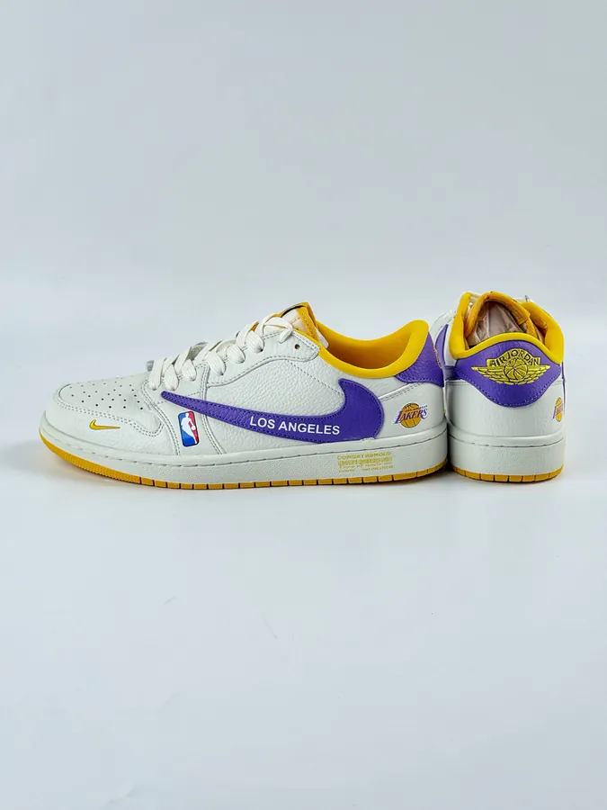 Travis Scott x Nike Air Jordan 1 Low x Los Angeles