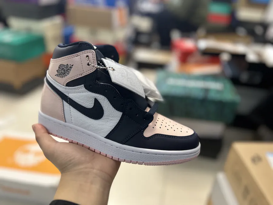Aj1 High Black Powder Bubble