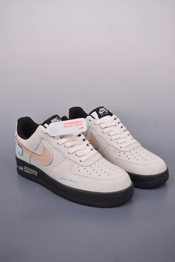 Nike Air Force 1 Low Company Edition, Authentic Style