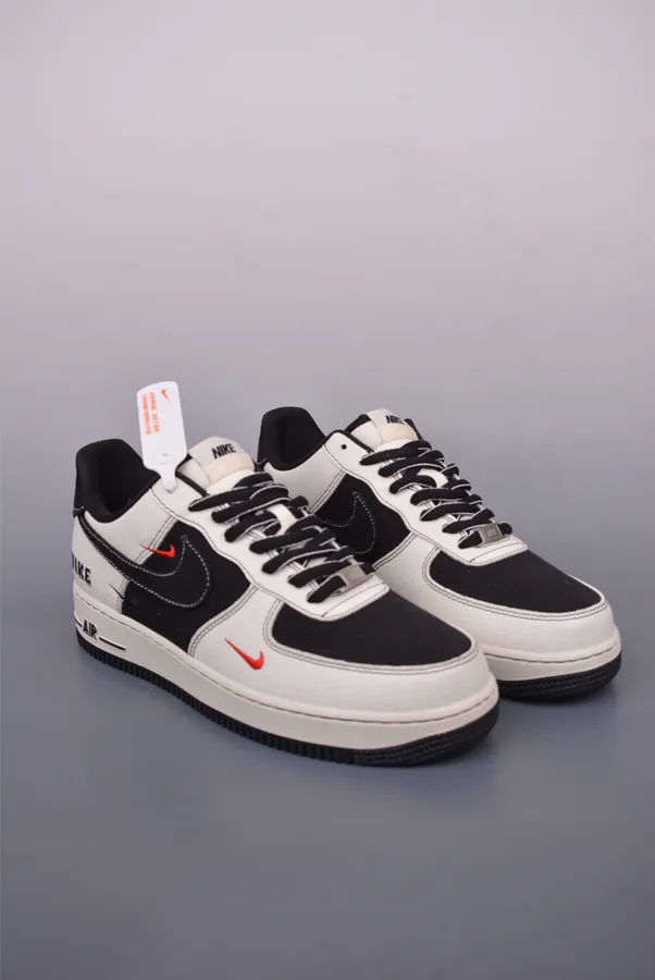 Nike Air Force 1 Low Authentic Style, Original Box