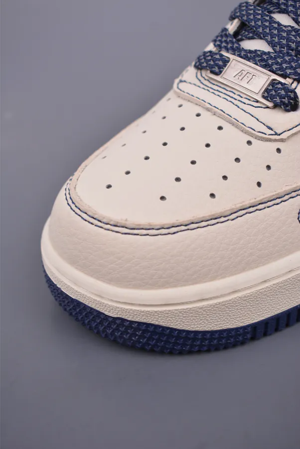 Nike Air Force 1 Low Company Edition