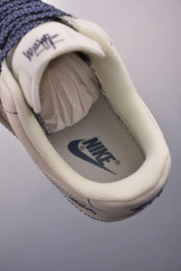 Nike Air Force 1 Low Company Edition