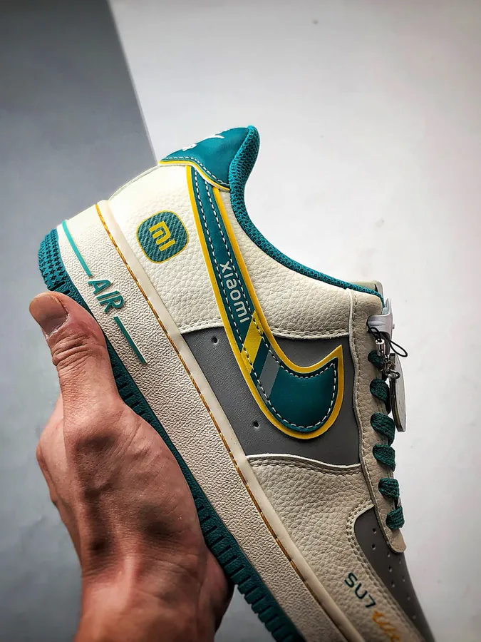 Air Force 1 Low by Nike Authentic Style, Original Box Accessories