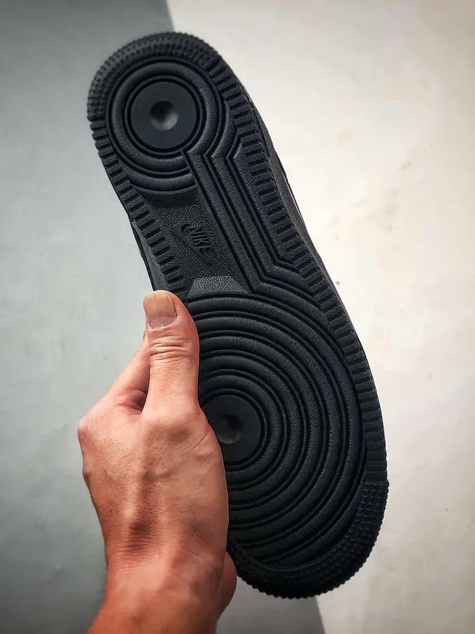 CDG x Air Force 1 Low Black