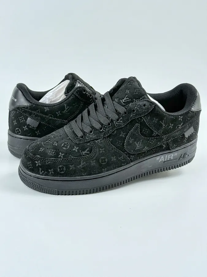 Nike Air Force 1 Low 07 x Louis Vuitton Pure Black