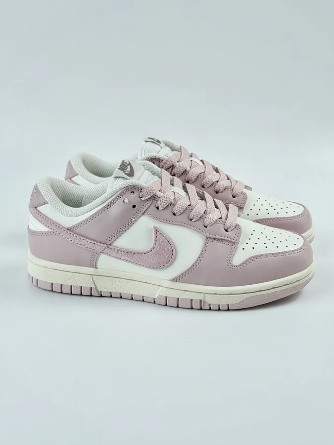NIKE SB Dunk Low Purple White