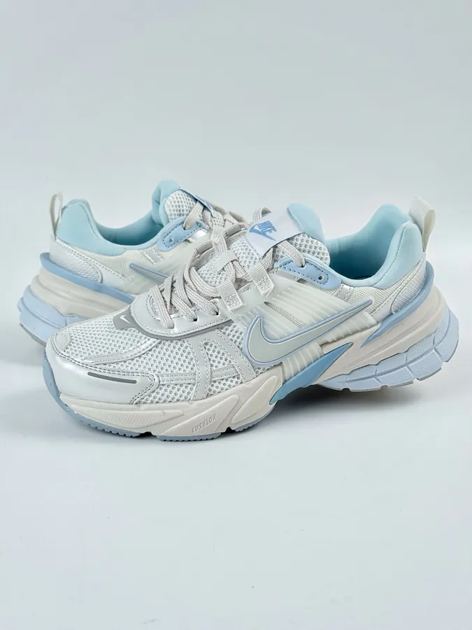 NIKE V2K Runtekk White Blue Retro Low Top Running Shoes