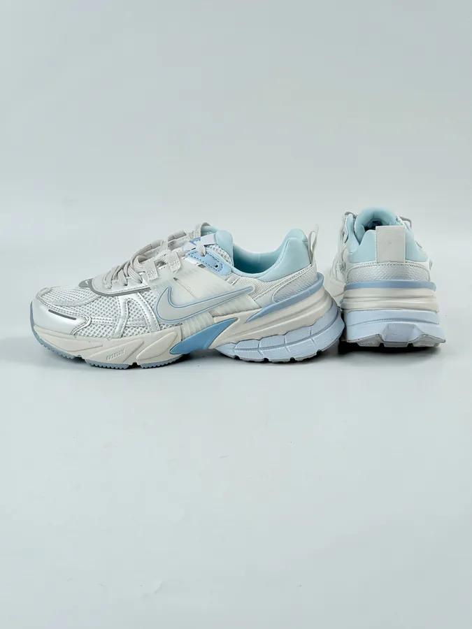 NIKE V2K Runtekk White Blue Retro Low Top Running Shoes