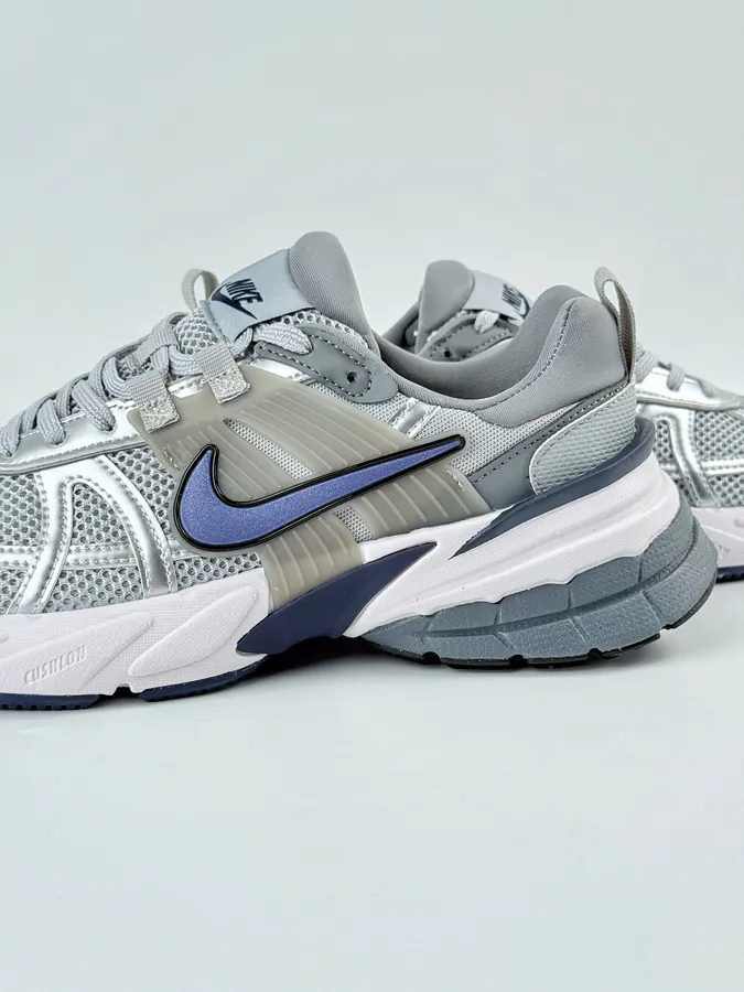 NIKE V2K Runtekk Silver Blue