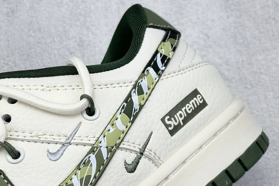 Nike SB Dunk Low Sup联名 低帮休闲板鞋