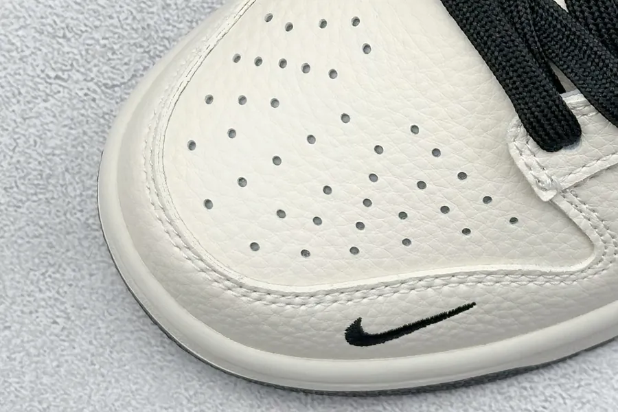 OG Version XC Nike SB Dunk Low