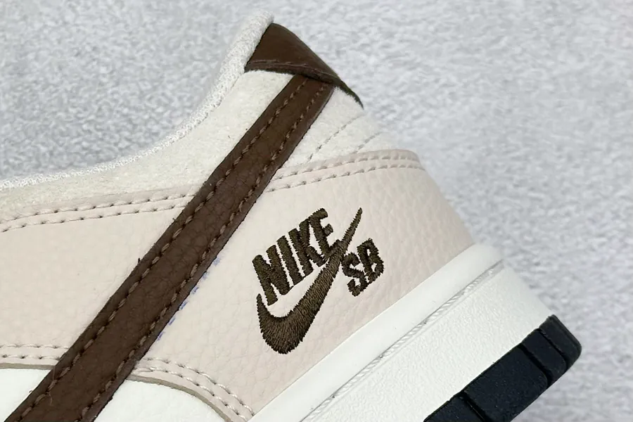 OG Version XC Nike SB Dunk Low x Burberry