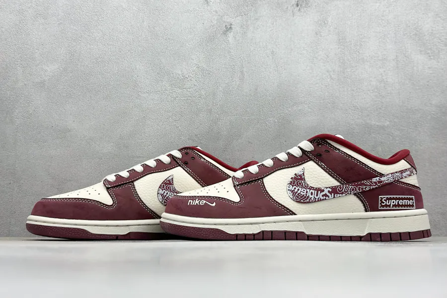 OG Version XC Nike SB Dunk Low Sup Collaboration Red Hook