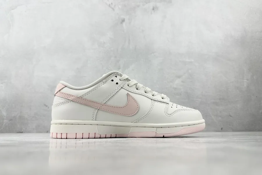 Nike Dunk Custom OG Version, Company Stock