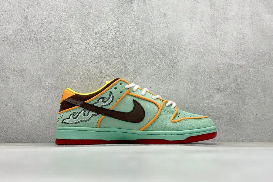 Nike Dunk SB Dunk Low Shenron OG Edition