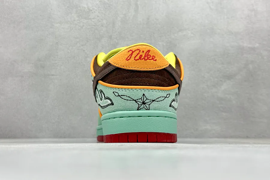 Nike Dunk SB Dunk Low Shenron OG Edition