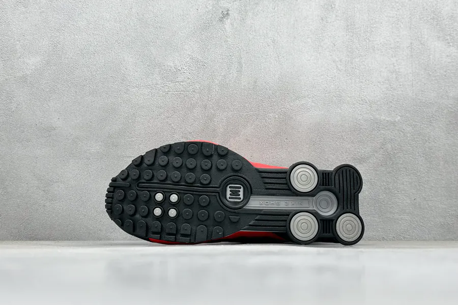 Nike Shox R4 Bullet Sneaker