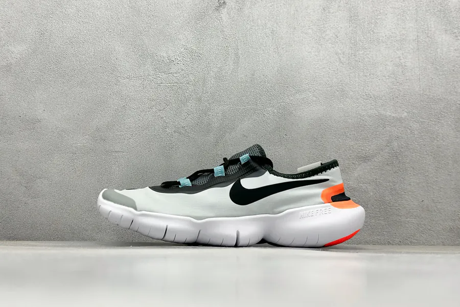 Nike Free RN 2.0 Lightweight Running Shoes with Original Design