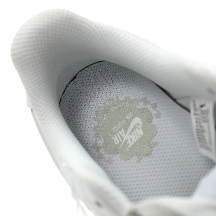 AF107 Low Lace Strap in Grained Calfskin
