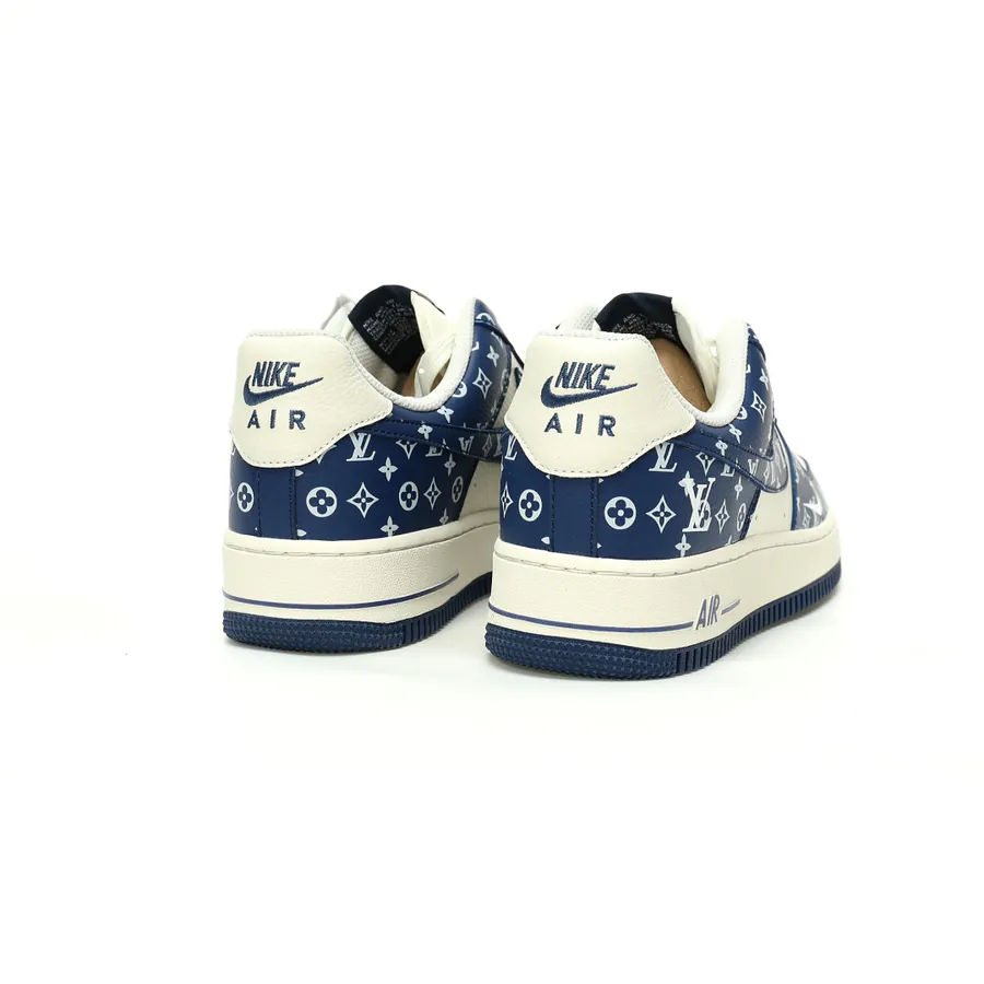 Louis Vuitton x Air Force 1 07 8 Low Monogram Classic Sneaker