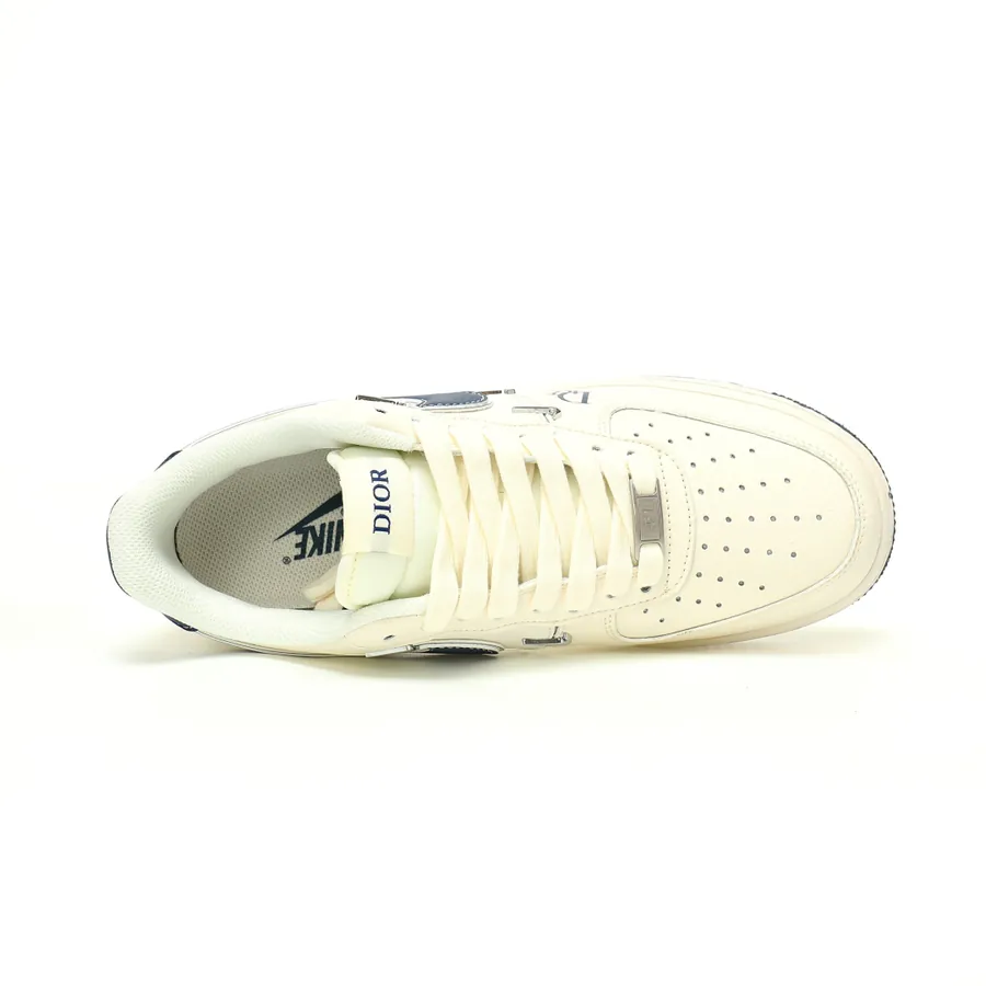 Air Force 1'07 8 Low Men's and Women's Sneakers