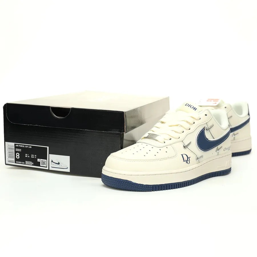 Air Force 1'07 8 Low Men's and Women's Sneakers