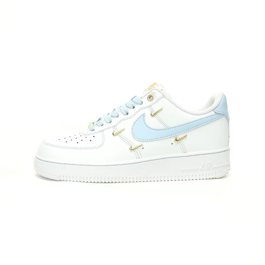Wmns Air Force 1 07 LX Classic Low Top Sneaker