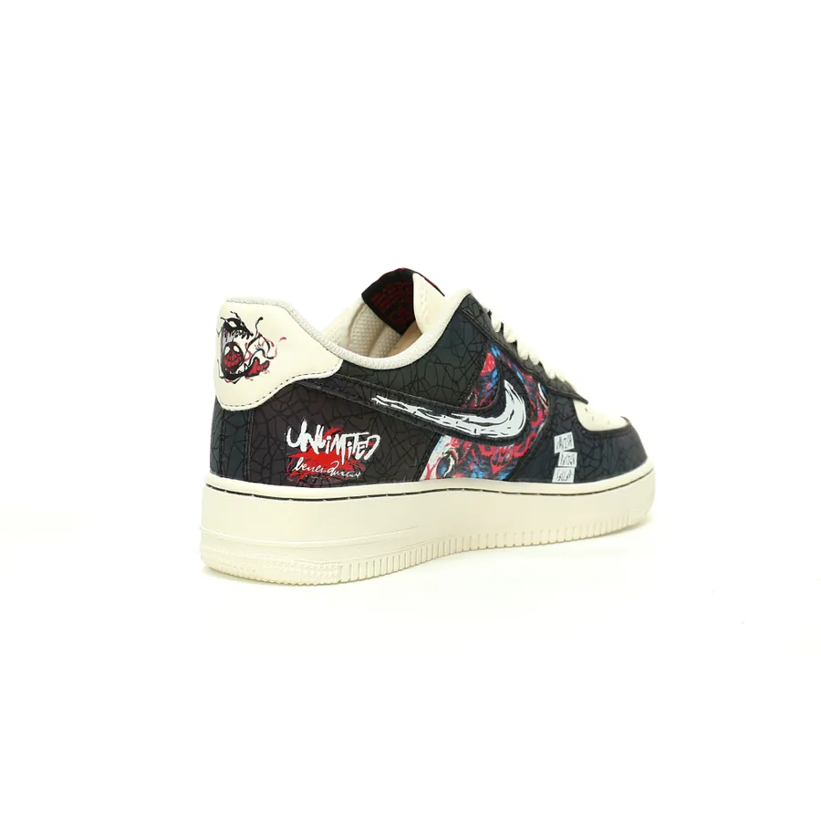 AF1 07 Low Classic Low Sneaker by Nike