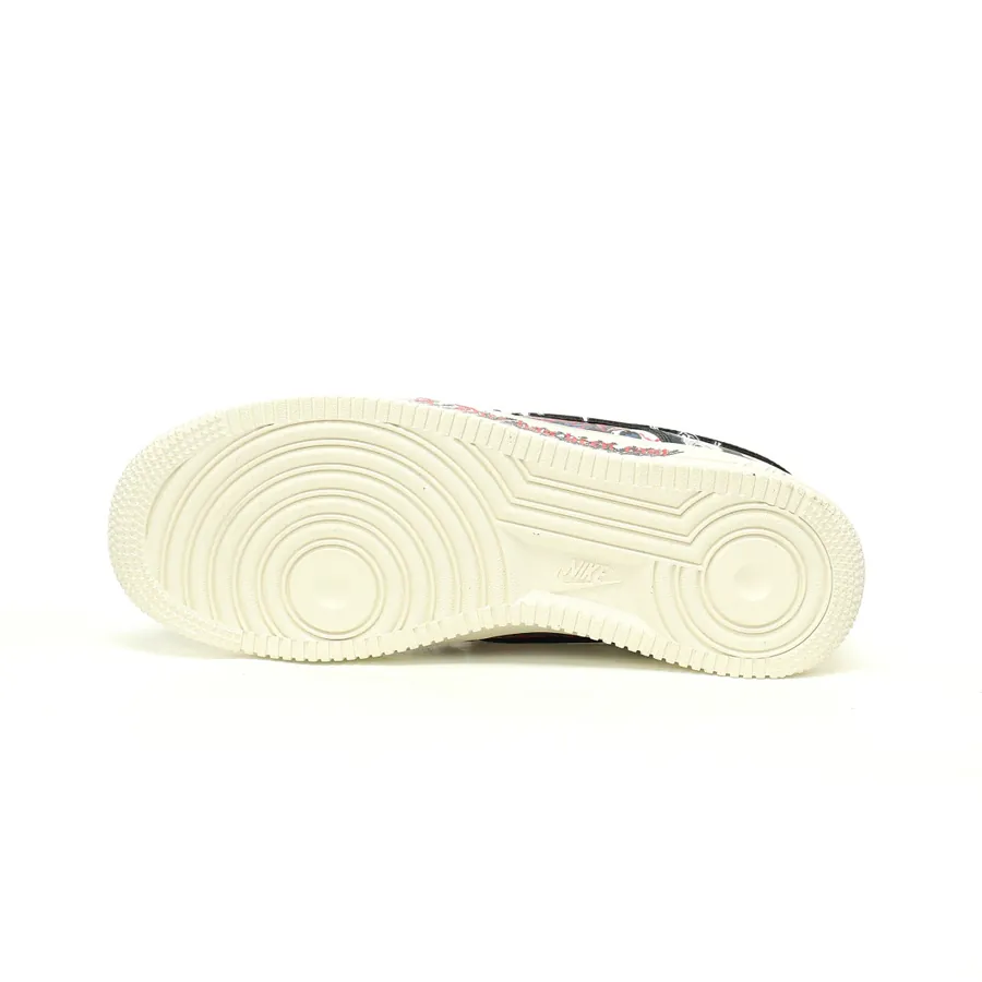 AF1 07 Low Classic Low Sneaker by Nike