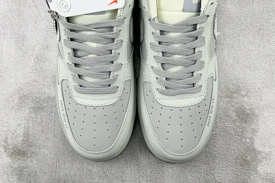 Nike Air Force 107 UNDEFEATED Collaboration