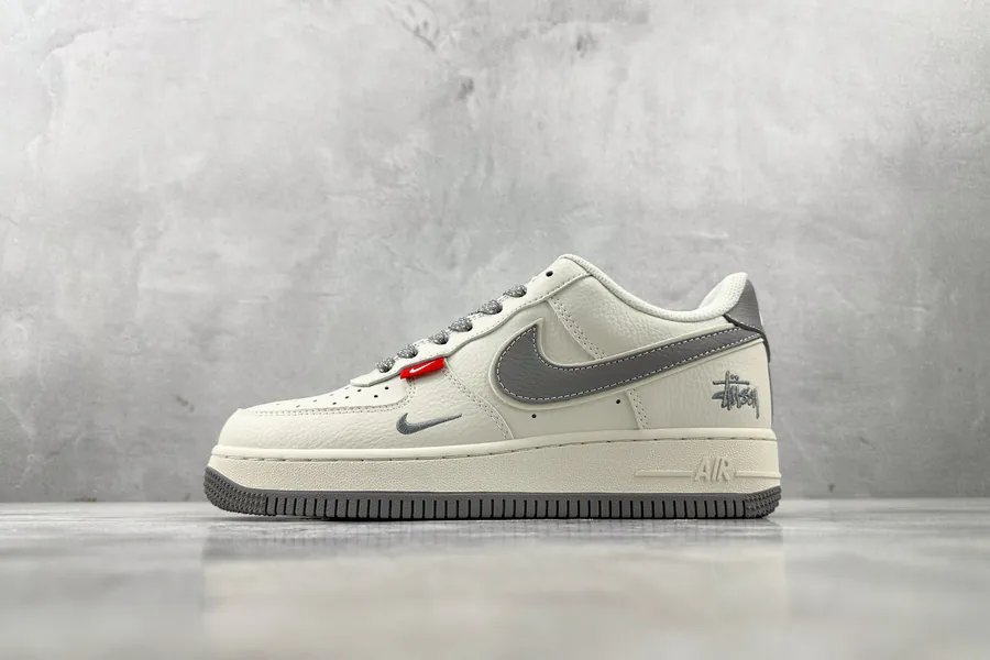 Nike Air Force 107 Stussy Collaboration