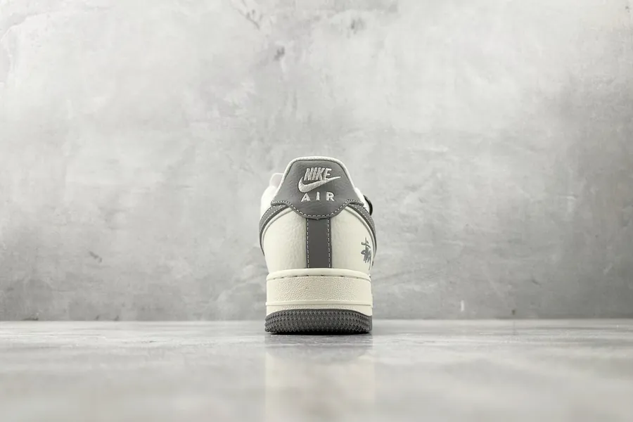 Nike Air Force 107 Stussy Collaboration