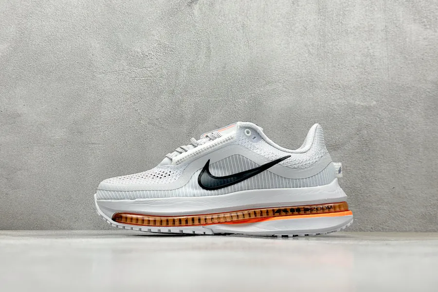 I8 Nike Pegasus Premium Low Top Running Shoes
