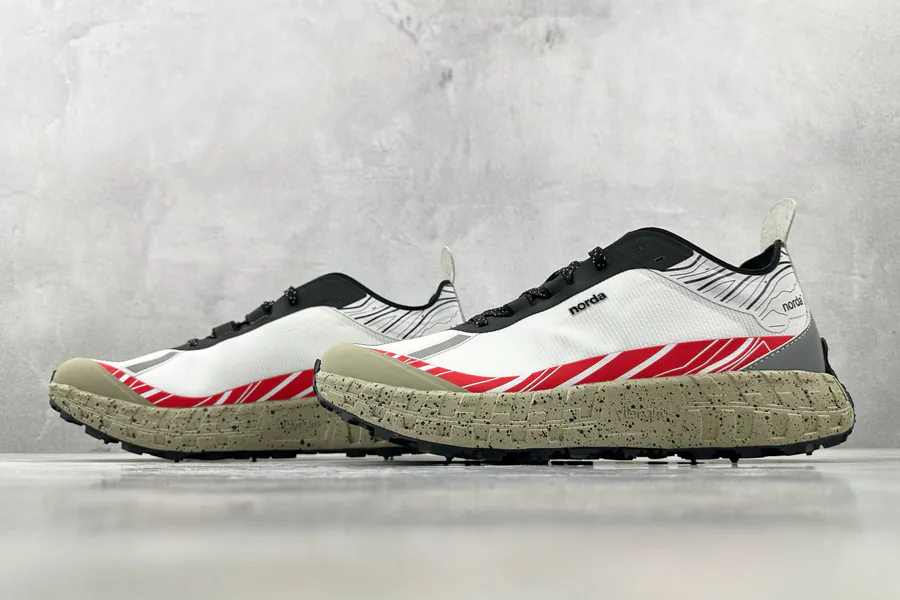 Ray Zahab x NORDA 001 White Red