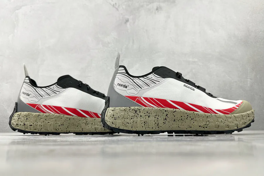 Ray Zahab x NORDA 001 White Red