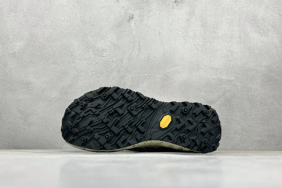 NORDA 001 Fabric Thick Sole Low Top Lifestyle Sneaker