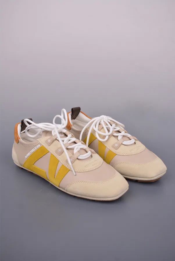 LV Sneakerina Training Shoes Elegant and Relaxed Design