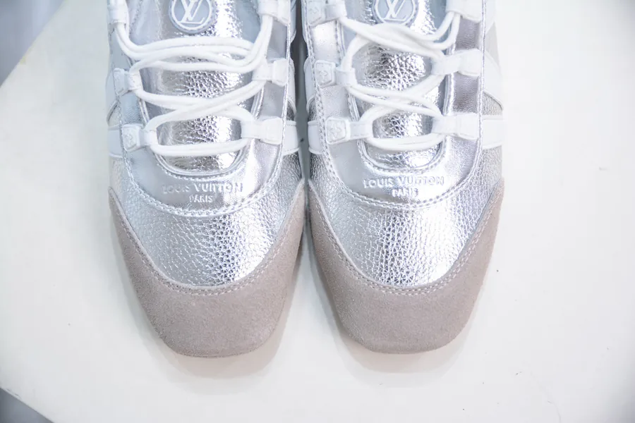 LV Sneakerina 2025 Early Spring Release Ballet Flat with Sacchetto Craftsmanship