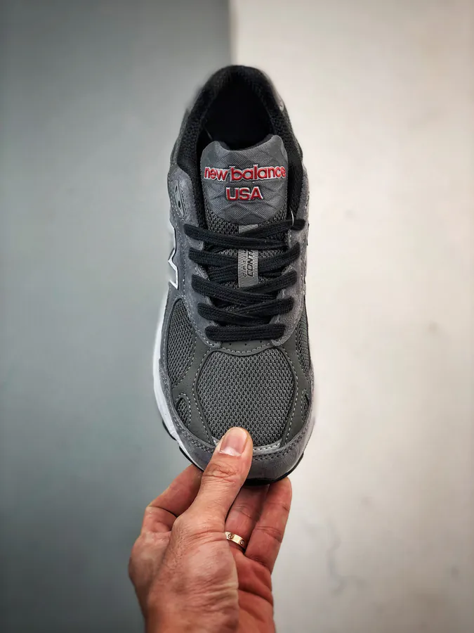 United Arrows x New Balance 990 V3 Deep Gray