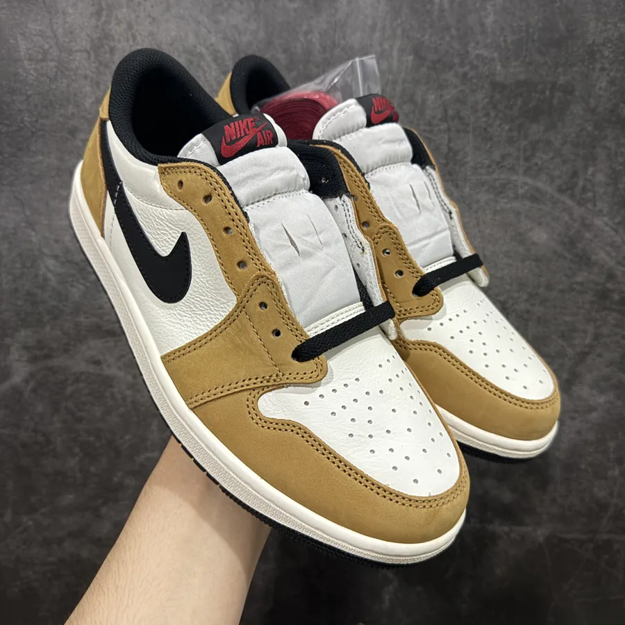 1Q1 Low Men's Cultural Basketball Shoes in White and Brown